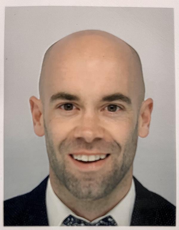 Dr.  Andew Drury