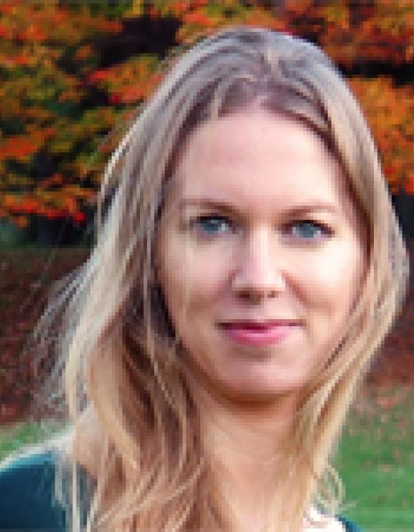 Dr.   Linda Booij