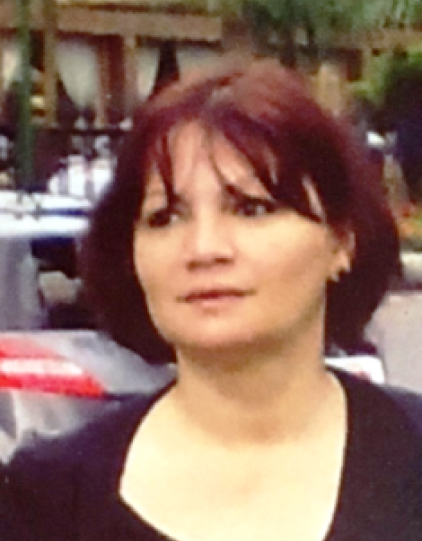 Dr.   Felicia  Iftene